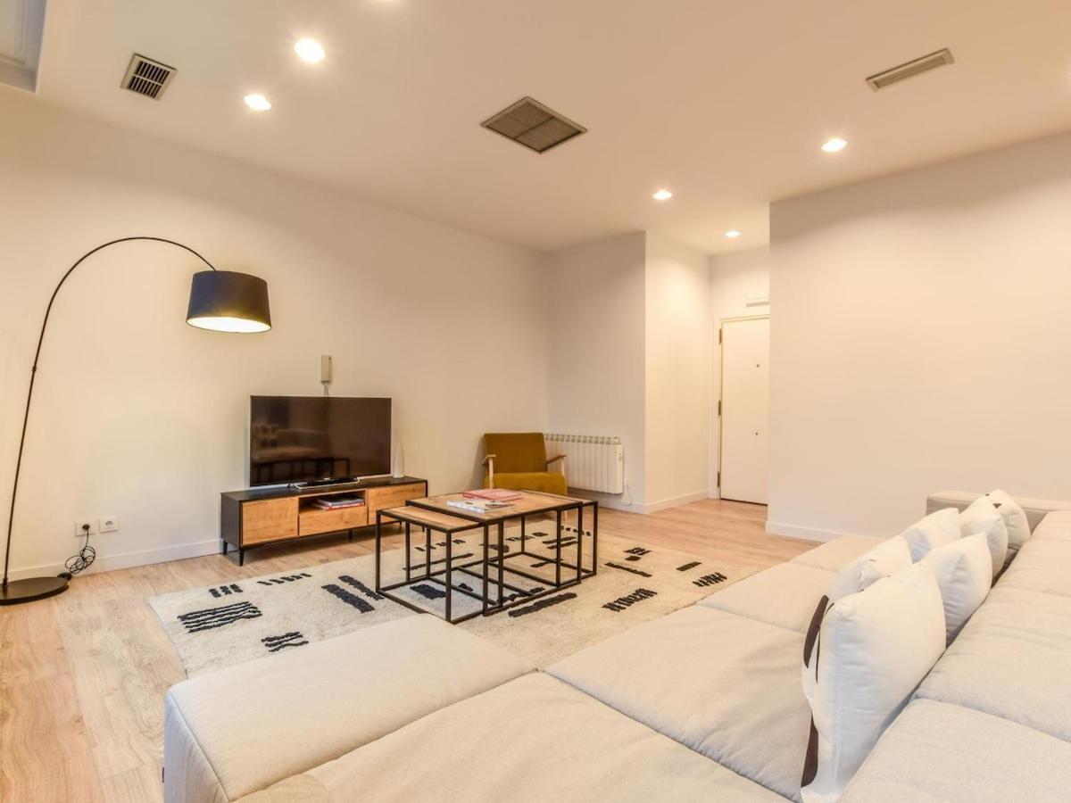 マドリードApartamento En Plaza De Canalejasアパートメント エクステリア 写真