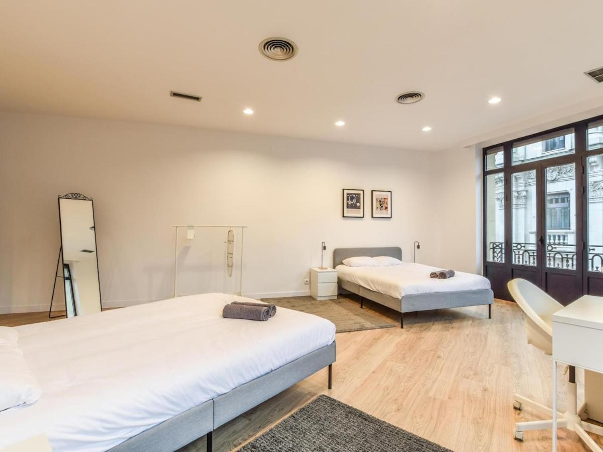 マドリードApartamento En Plaza De Canalejasアパートメント エクステリア 写真