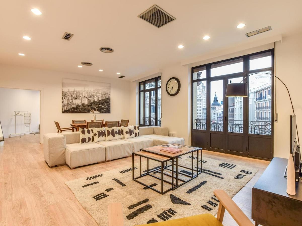マドリードApartamento En Plaza De Canalejasアパートメント エクステリア 写真